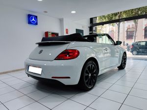 Volkswagen Beetle 2.0 TDI   - Foto 16