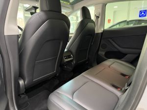 Tesla Model Y Gran autonomía Tracción integral  - Foto 8