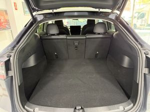 Tesla Model Y Gran autonomía Tracción integral  - Foto 14