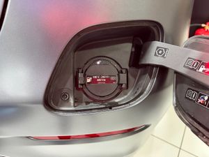 Mercedes GLC Coupé 300 e 4MATIC - Foto 30