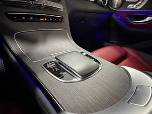 Mercedes GLC Coupé 300 e 4MATIC - Foto 13