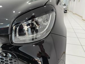 Smart Fortwo EQ Cabrio Limited Edition 1/1 - Foto 16