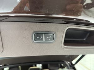 Porsche Macan - Foto 24