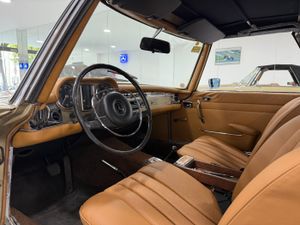 Mercedes 280 SL Pagoda W113 - Foto 14