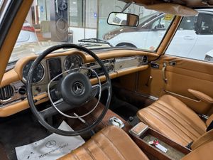 Mercedes 280 SL Pagoda W113 - Foto 11