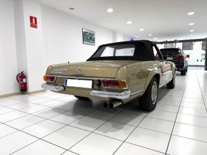 Mercedes 280 SL Pagoda W113 - Foto 18