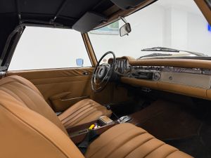 Mercedes 280 SL Pagoda W113 - Foto 15