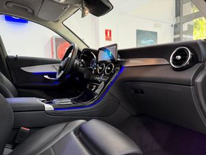 Mercedes GLC 300 e 4MATIC - Foto 14