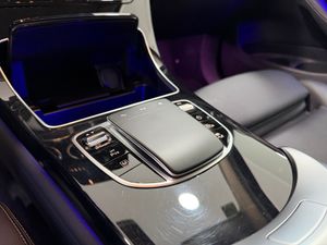 Mercedes GLC 300 e 4MATIC - Foto 11