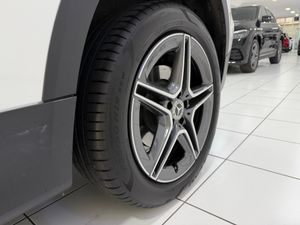 Mercedes Clase GLB 200 d 7 plazas - Foto 26