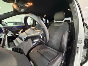 Mercedes GLA 250 e - Foto 17