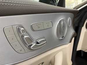 Mercedes Clase E 220 d Cabrio/Paquete Premium Plus/Llanta 19"   - Foto 3