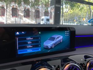 Mercedes Clase A 250 e Sedan/Paquete AMG/Paquete Premium   - Foto 8