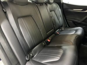 Maserati Ghibli 3.0 V6 BT 330cv RWD   - Foto 16