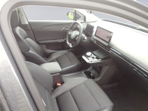 MG MG4 64kWh Luxury 150 kW (204 CV) - Foto 13
