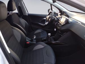 Peugeot 2008 PureTech 130 S&S Allure 96 kW (130 CV) - Foto 13