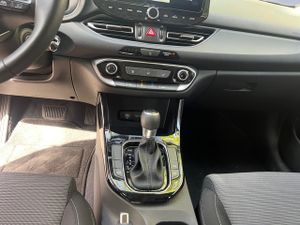 Hyundai i30 1.0 TGDI 48V Klass DCT 74 kW (100 CV) - Foto 11