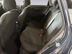 Hyundai Bayon 1.0 TGDI 48V Maxx DCT 74 kW (100 CV) - Foto 13