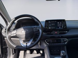 Hyundai i30 1.0 TGDI 48V Klass LRR 88 kW (120 CV) - Foto 10