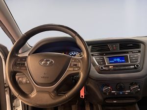 Hyundai i20 1.2 MPI BlueDrive Essence 62 kW (84 CV) - Foto 9