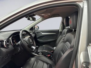 MG ZS 1.5 Luxury 78 kW (106 CV) - Foto 8