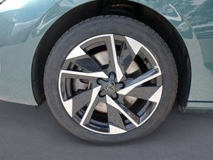 Peugeot 308 Hybrid 180 Allure Pack eEAT8 132 kW (180 CV) - Foto 9