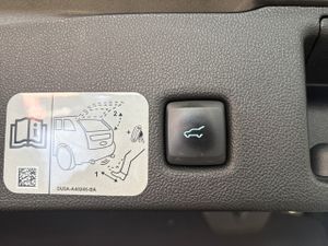 Ford Kuga 2.5 Duratec FHEV ST-Line X Auto 140 kW (190 CV) - Foto 14