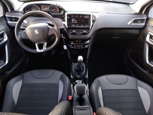 Peugeot 2008 PureTech 130 S&S Allure 96 kW (130 CV) - Foto 10