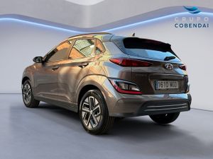 Hyundai Kona EV Maxx 100 kW (136 CV) - Foto 3