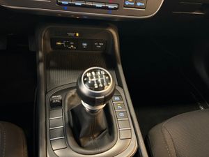 Hyundai Kona 1.0 TGDi 48V Maxx 4x2 88 kW (120 CV) - Foto 14