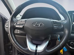 Hyundai i30 1.0 TGDI 48V Klass LRR 88 kW (120 CV) - Foto 12