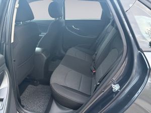 Hyundai i30 1.0 TGDI 48V Klass LRR 88 kW (120 CV) - Foto 13