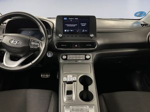 Hyundai Kona EV Maxx 150 kW (204 CV) - Foto 10