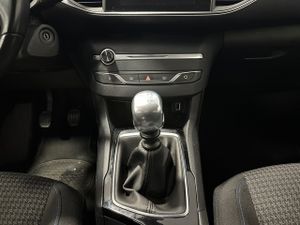 Peugeot 308 PureTech 110 S&S Allure 81 kW (110 CV) - Foto 11