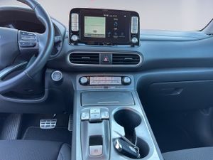 Hyundai Kona EV Klass 100 kW (136 CV) - Foto 11