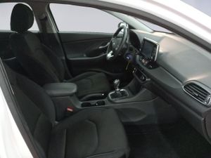 Hyundai i30 1.0 TGDI Klass 88 kW (120 CV) - Foto 13