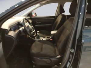 Hyundai Tucson 1.6 CRDI 48V Maxx 100 kW (136 CV) - Foto 9