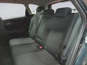 Toyota Auris 130 Active MultiDrive 97 kW (132 CV) - Foto 13