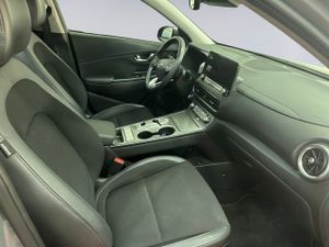 Hyundai Kona EV Style 150 kW (204 CV) - Foto 9