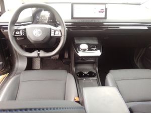 MG MG4 64kWh Luxury 150 kW (204 CV) - Foto 10