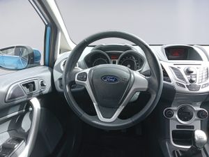 Ford Fiesta 1.6 TDCi Econetic 66 kW (90 CV) - Foto 12
