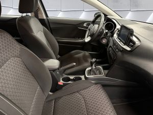 Kia Ceed 1.0 T-GDi Drive 88 kW (120 CV) - Foto 15