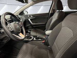 Kia Ceed 1.0 T-GDi Drive 88 kW (120 CV) - Foto 9