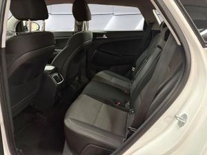 Hyundai Tucson 1.6 GDI SLE 4x2 97 kW (132 CV) - Foto 13