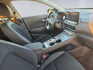 Hyundai Kona EV Style Sky 150 kW (204 CV) - Foto 14