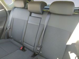 Hyundai Kona EV Tecno 2C 150 kW (204 CV) - Foto 9