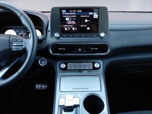 Hyundai Kona EV Maxx 150 kW (204 CV) - Foto 11