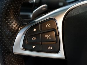 Mercedes Clase C C Cabrio 220 d AMG - Foto 30