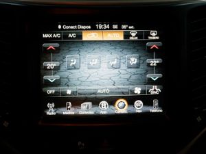 Jeep Cherokee 2.2 CRD 200 CV Limited Auto 4x4 Ac. D.II - Foto 23
