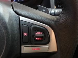 Subaru XV 2.0i Executive Auto - Foto 26